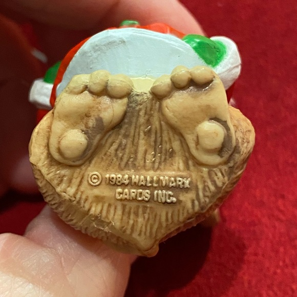 LIKE NEW rare Hallmark “Santa Mouse” ornament - Picture 7 of 7